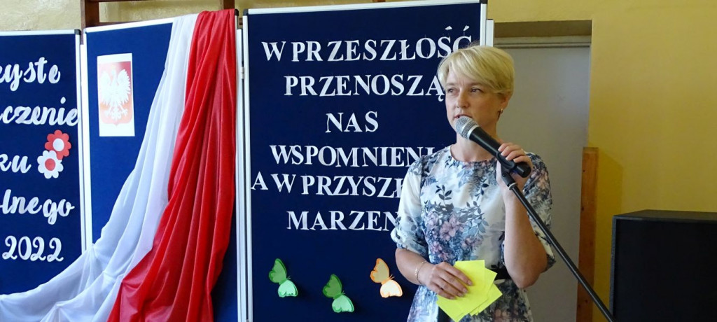 Zakończenie roku szkolnego w LO w Komarówce Podl.