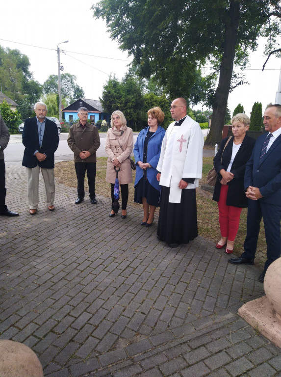 Dzień Walki i Męczeństwa Wsi Polskiej w Ostrówkach