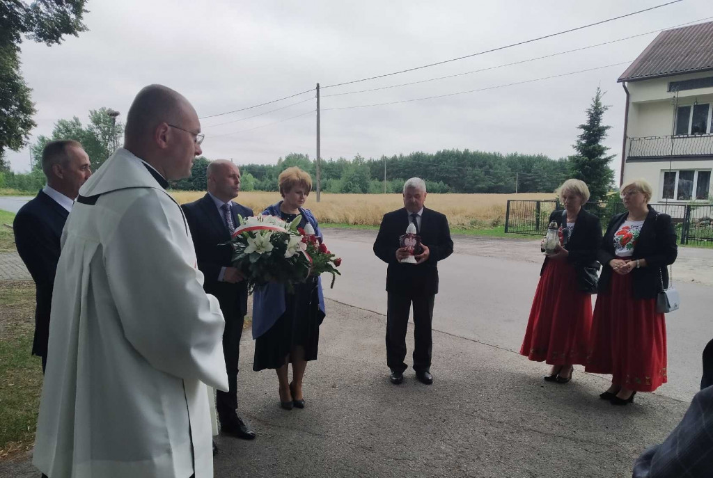 Dzień Walki i Męczeństwa Wsi Polskiej w Ostrówkach