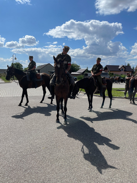 Ułańska Straż Tradycji i Wiary w Ulanie-Majoracie