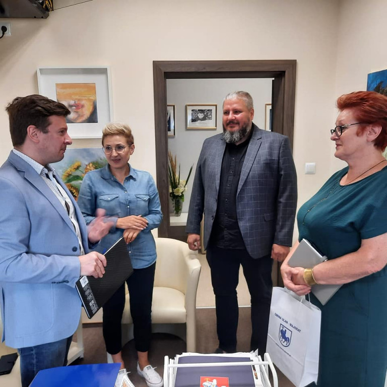 Wizyta Roberta Wilczka w żłobku w Ulanie-Majoracie
