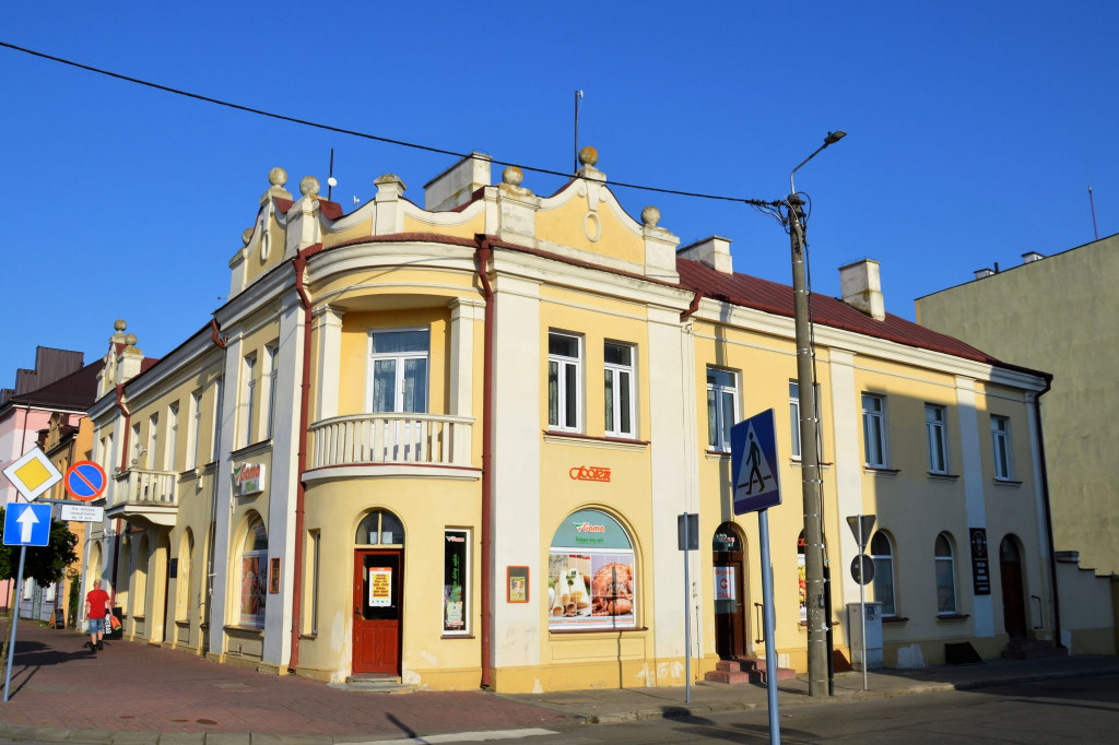 Dom spółdzielczy w Radzyniu