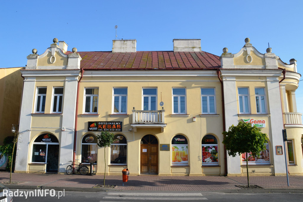 Dom spółdzielczy w Radzyniu