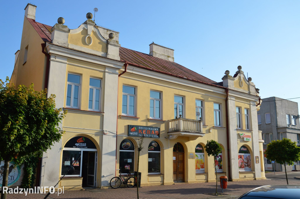 Dom spółdzielczy w Radzyniu