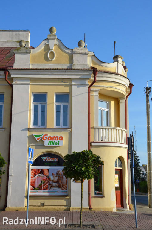 Dom spółdzielczy w Radzyniu