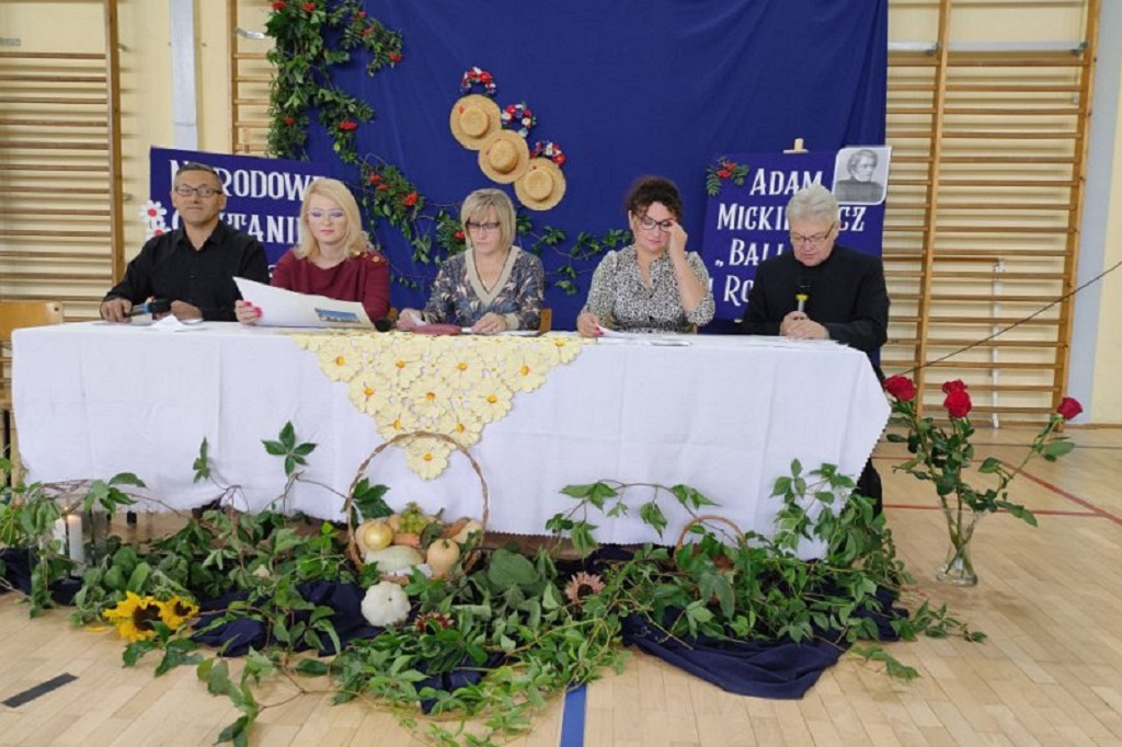 Narodowe Czytanie 2022 w GBP i w ZO w Kąkolewnicy
