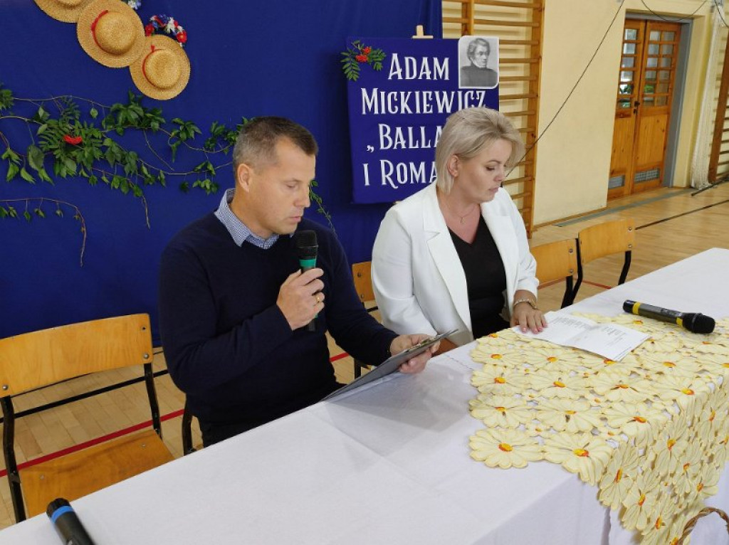 Narodowe Czytanie 2022 w GBP i w ZO w Kąkolewnicy