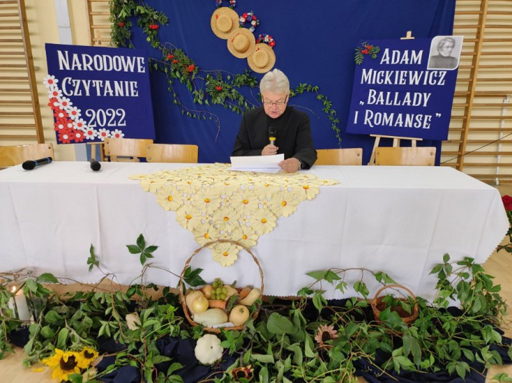 Narodowe Czytanie 2022 w GBP i w ZO w Kąkolewnicy