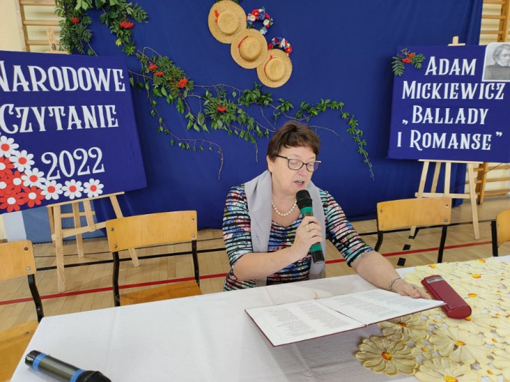 Narodowe Czytanie 2022 w GBP i w ZO w Kąkolewnicy