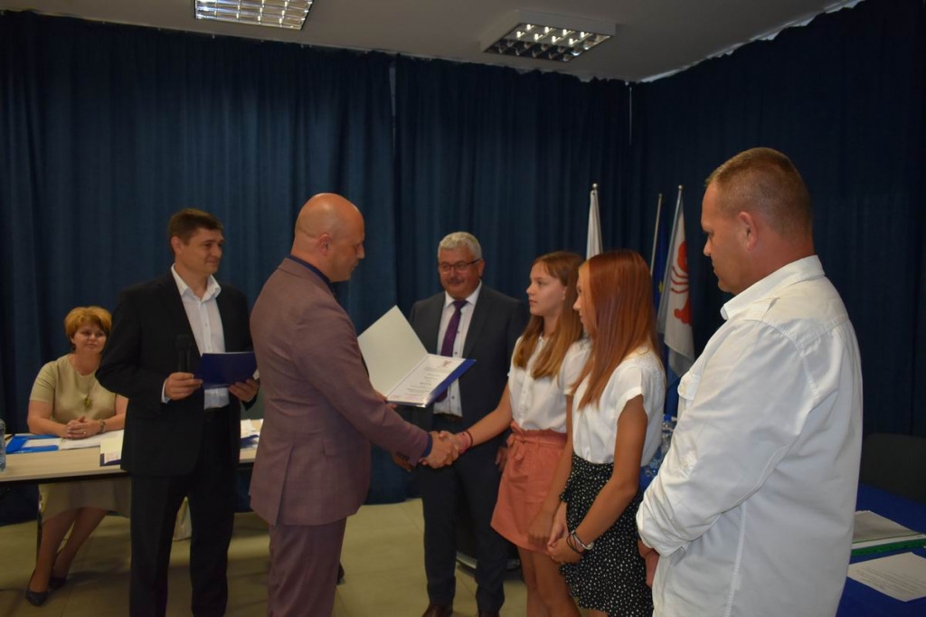 Przyznanie stypendiów uczniom z gminy Wohyń