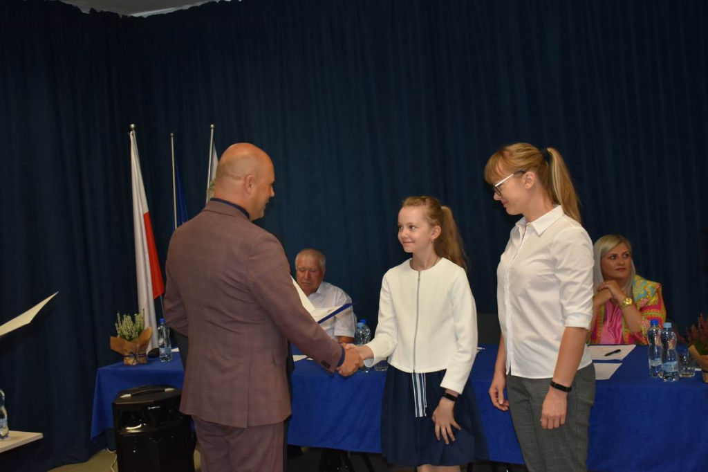Przyznanie stypendiów uczniom z gminy Wohyń
