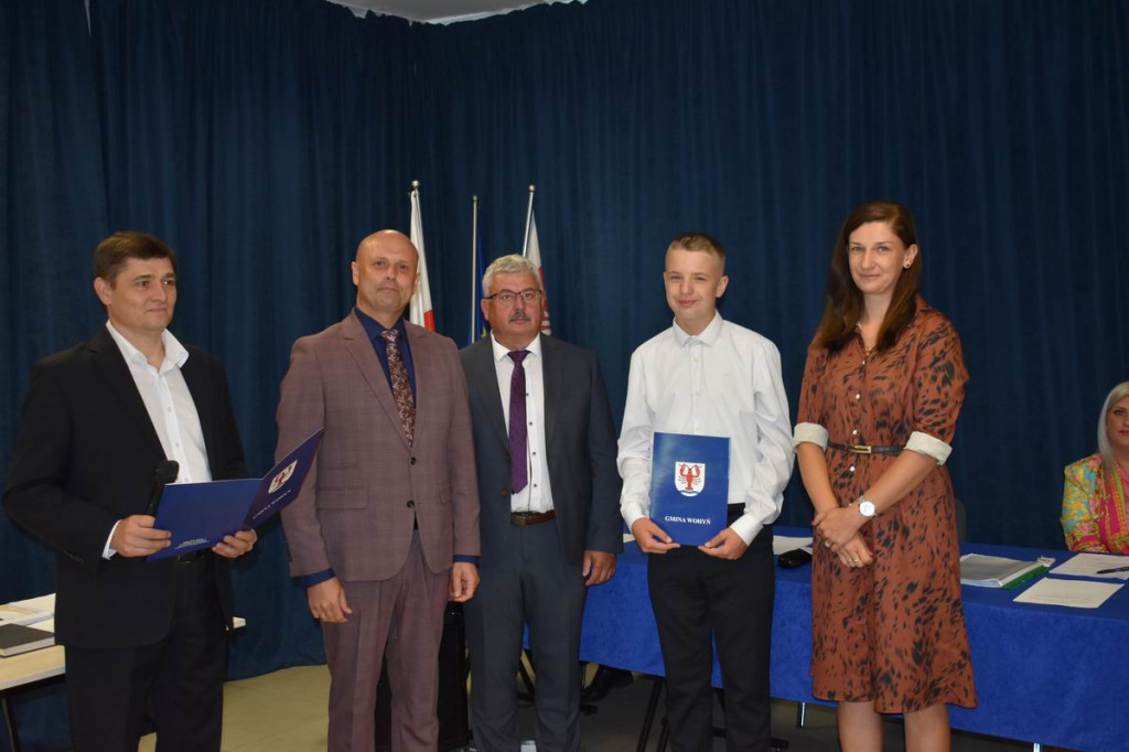 Przyznanie stypendiów uczniom z gminy Wohyń