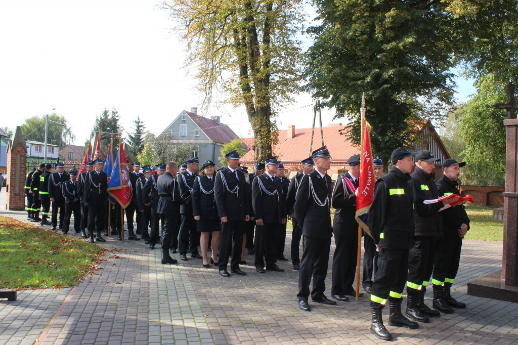 Nowa remiza i nowy pojazd OSP w Wólce Komarowskiej