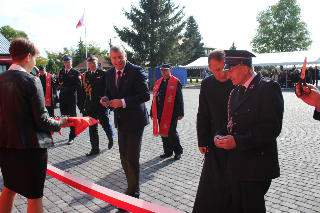 Nowa remiza i nowy pojazd OSP w Wólce Komarowskiej