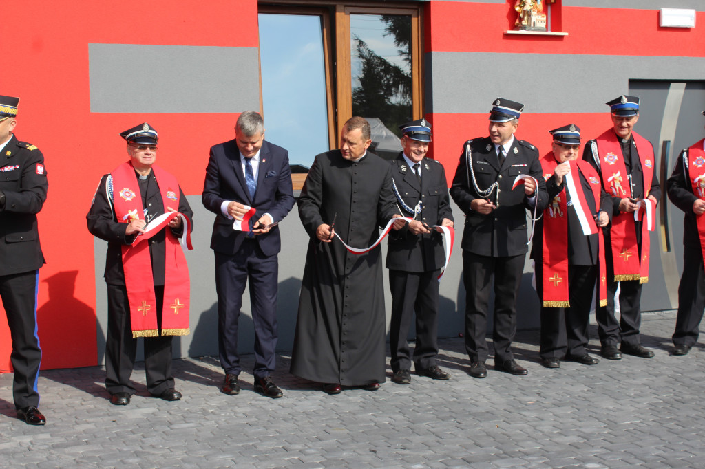 Nowa remiza i nowy pojazd OSP w Wólce Komarowskiej