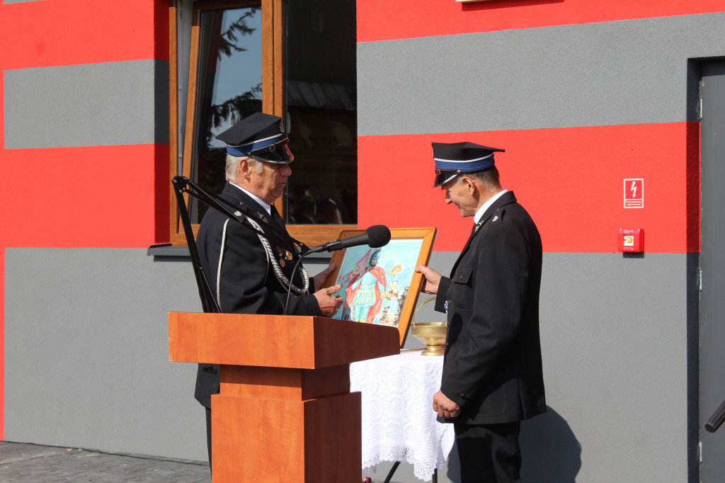 Nowa remiza i nowy pojazd OSP w Wólce Komarowskiej
