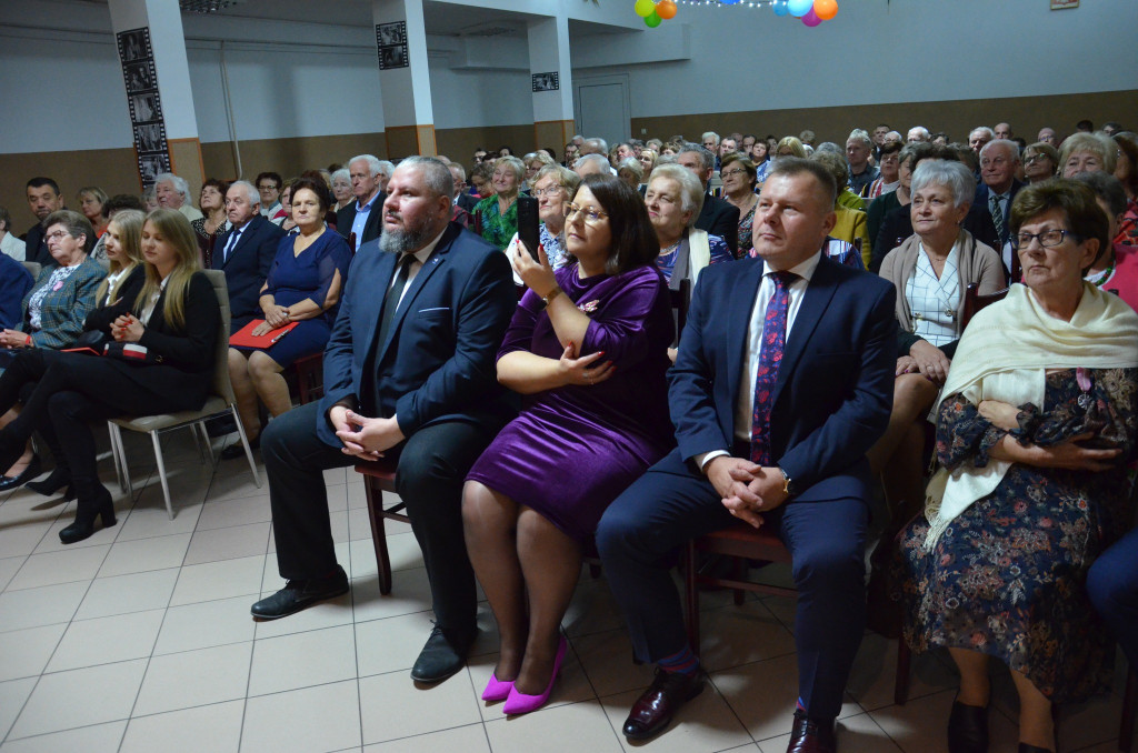 Bal Seniorów w Ulanie-Majoracie
