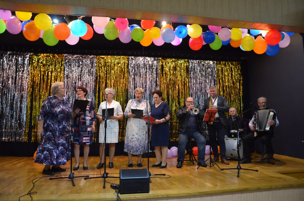 Bal Seniorów w Ulanie-Majoracie