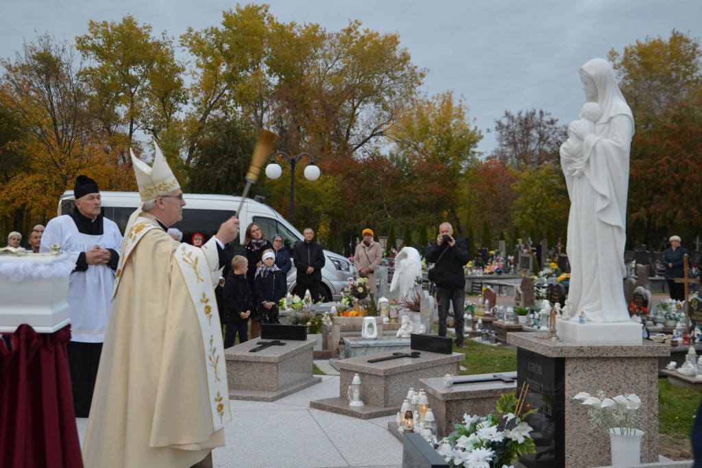  Poświęcenie Pomnika Dzieci Utraconych w Radzyniu
