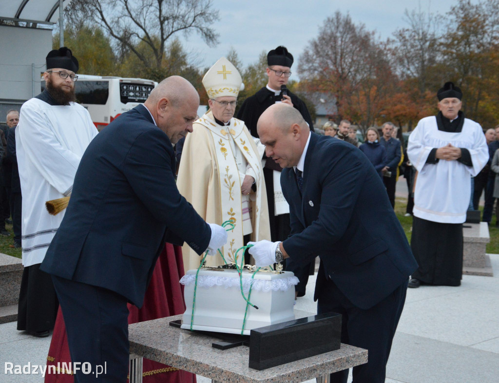  Poświęcenie Pomnika Dzieci Utraconych w Radzyniu