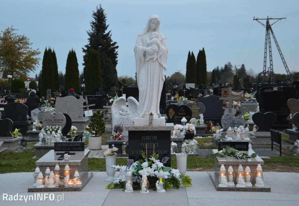  Poświęcenie Pomnika Dzieci Utraconych w Radzyniu