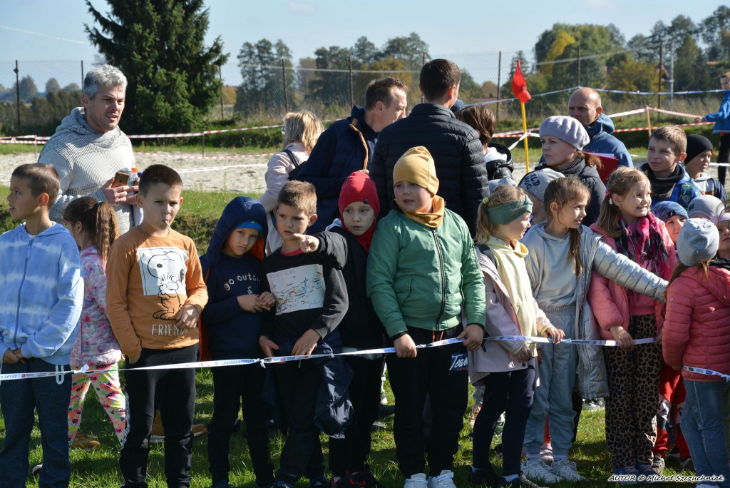 Gminne Biegi Przełajowe w Ulanie-Majoracie
