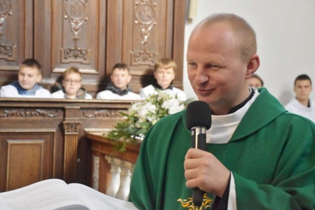 Świętowanie Dnia Papieskiego przez szkołę w Białce