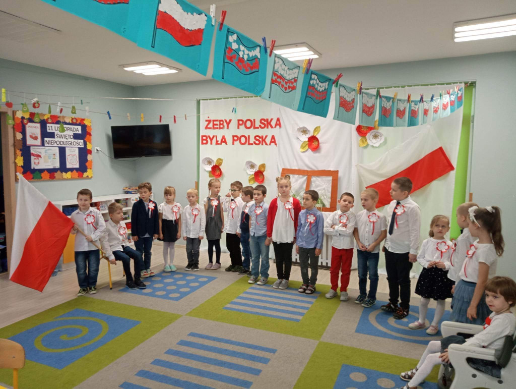 Święto Niepodległości w przedszkolu 