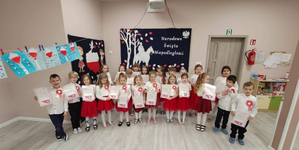 Święto Niepodległości w przedszkolu 