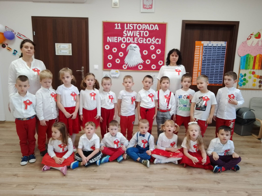 Święto Niepodległości w przedszkolu 