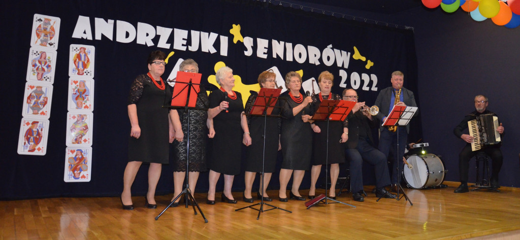 Andrzejki Seniorów w Ulanie-Majoracie