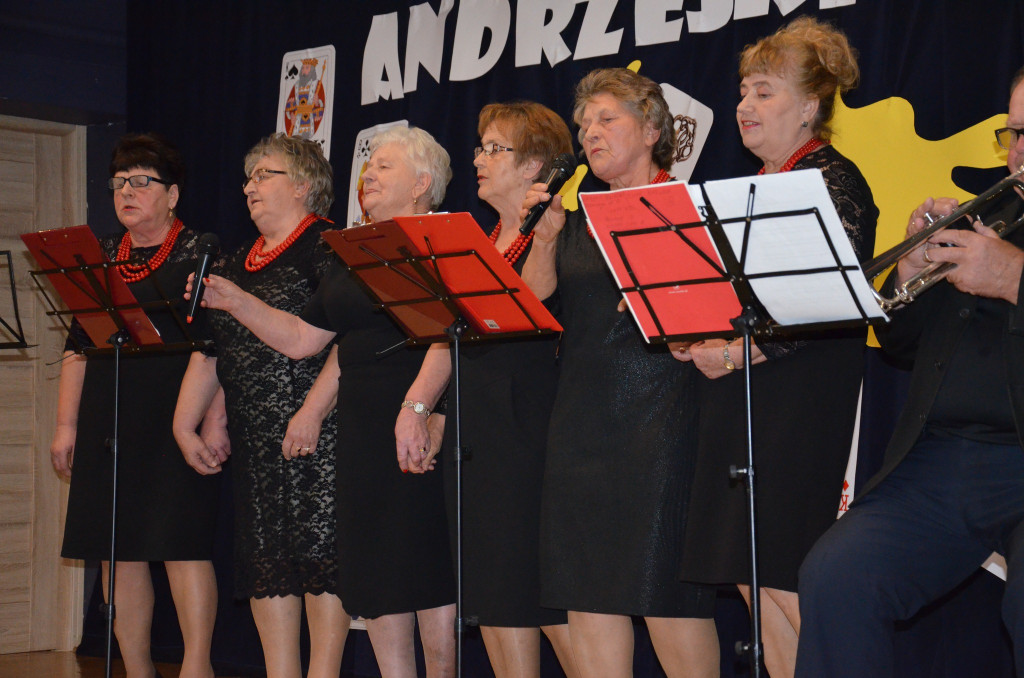 Andrzejki Seniorów w Ulanie-Majoracie