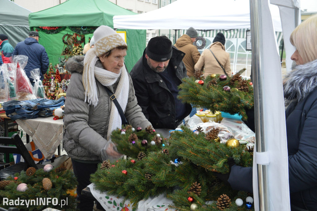 Radzyński Kiermasz Bożonarodzeniowy