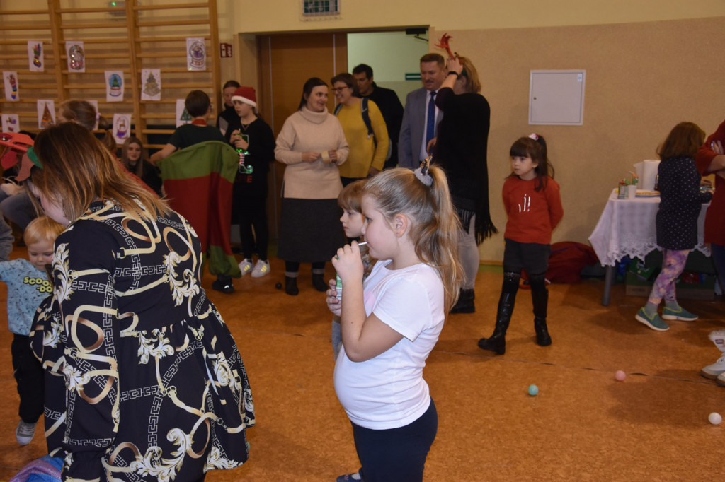 Gminne mikołajki w Zabielu