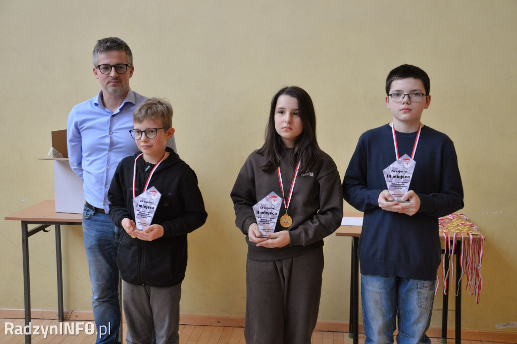 Mikołajkowy Turniej Szachowy w Radzyniu