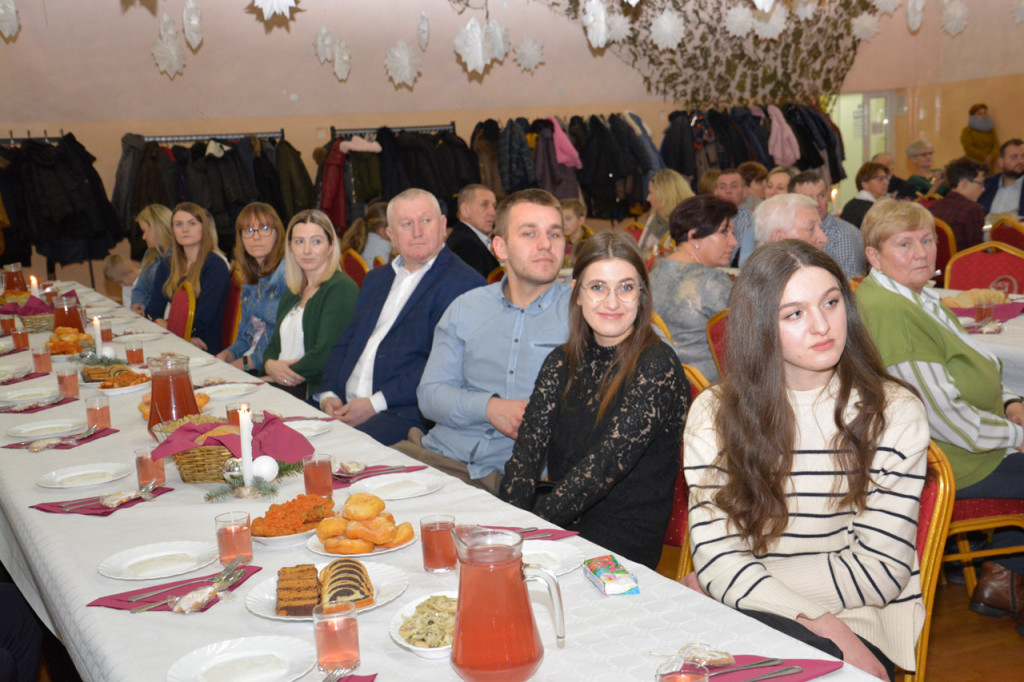 Gminna wigilia gminy Radzyń Podlaski w Żabikowie