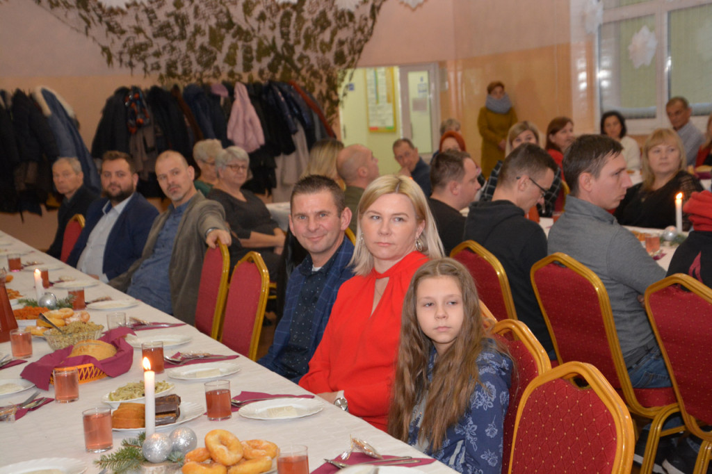 Gminna wigilia gminy Radzyń Podlaski w Żabikowie