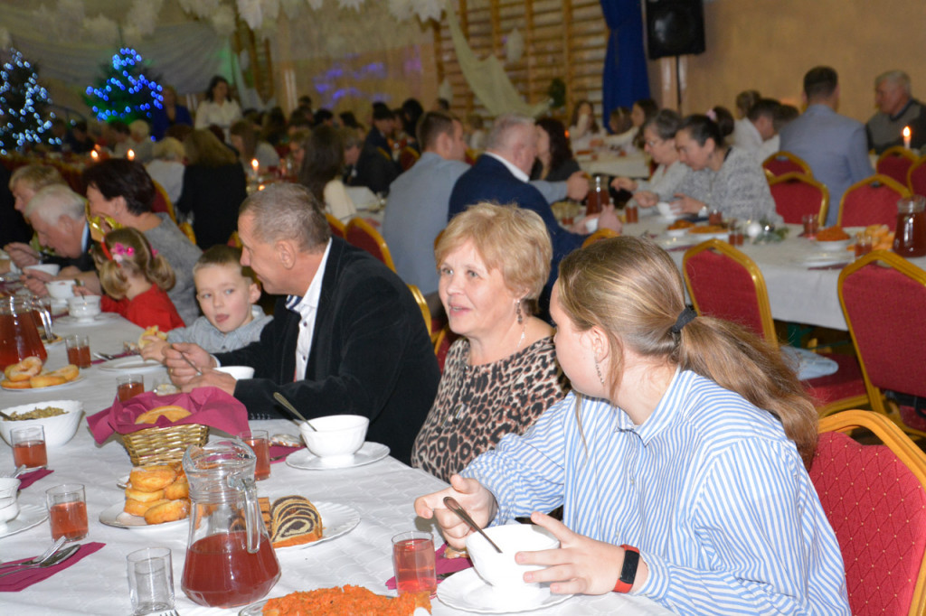 Gminna wigilia gminy Radzyń Podlaski w Żabikowie