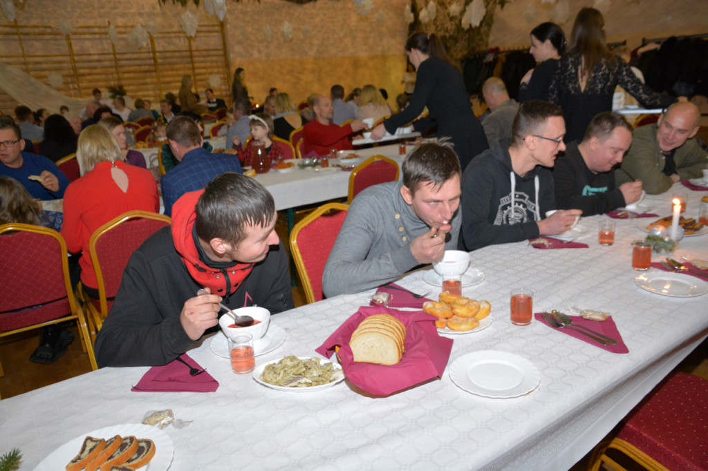 Gminna wigilia gminy Radzyń Podlaski w Żabikowie