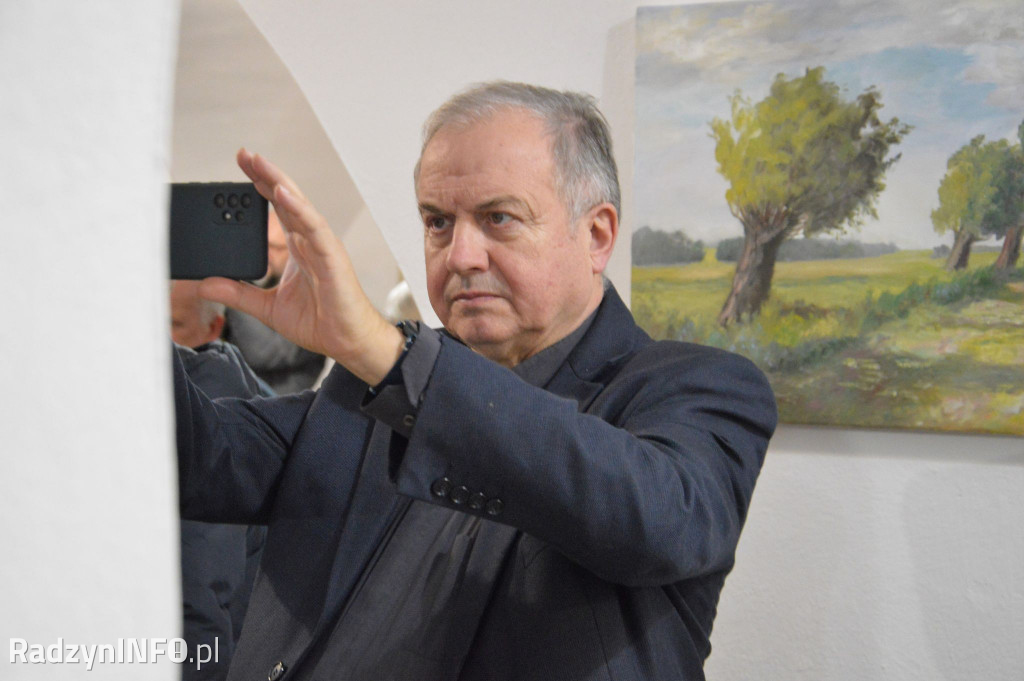 Wystawa obrazów Jarosława Pawełczaka 