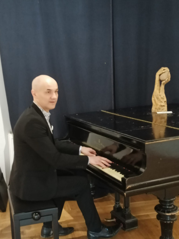 Wystawa rzeźb Mariana Korczyka w Kazimierzu Dolnym