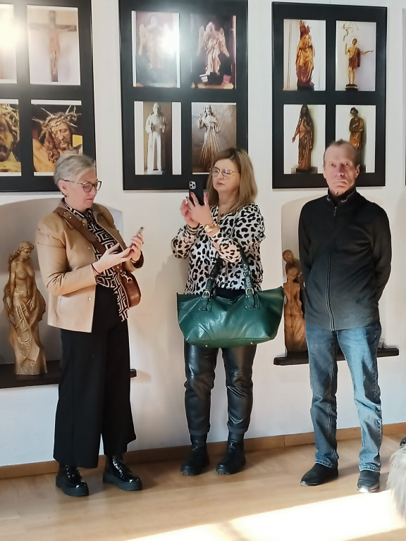 Wystawa rzeźb Mariana Korczyka w Kazimierzu Dolnym