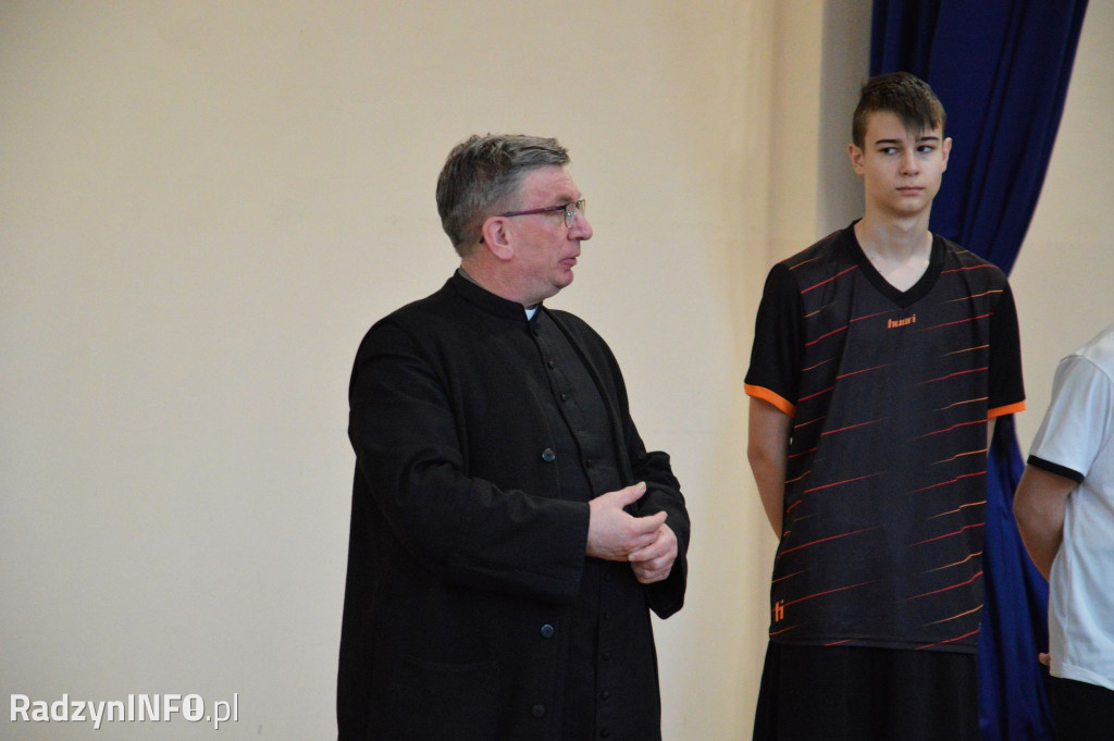 I Halowy Turniej Służby Liturgicznej w Radzyniu