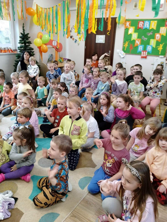 Przedstawienie w przedszkolu 