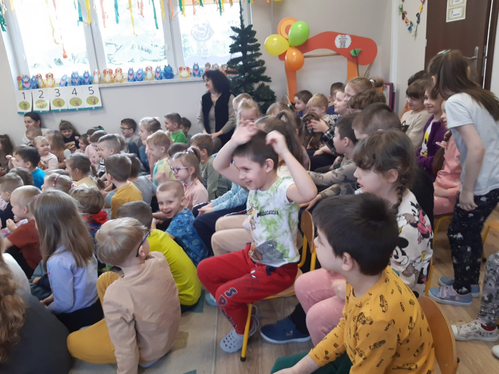 Przedstawienie w przedszkolu 