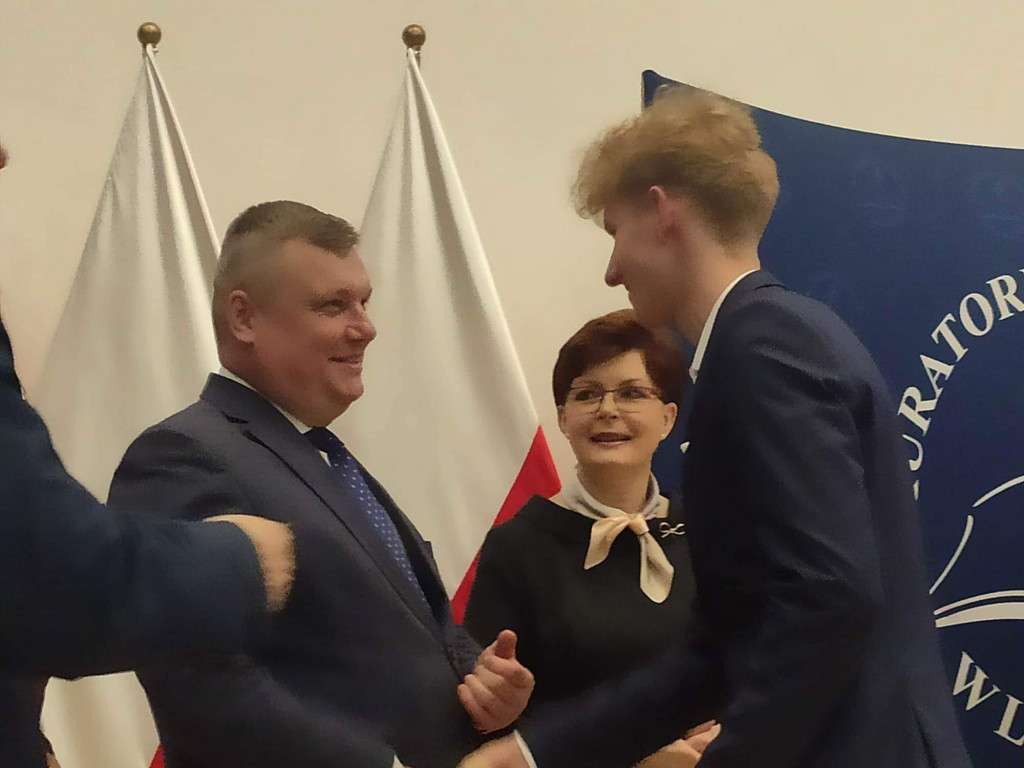 Uroczystość przyznania uczniom I LO stypendiów