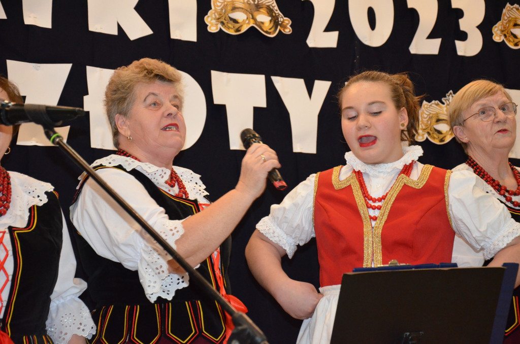 Ulańskie ostatki z zespołem Złoty Kłos