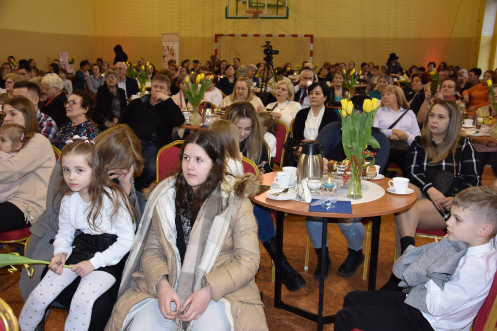 Gminny Dzień Kobiet w Zabielu