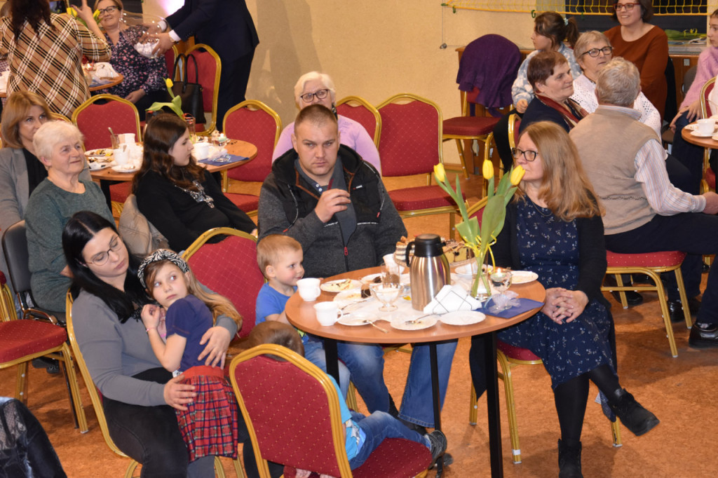 Gminny Dzień Kobiet w Zabielu