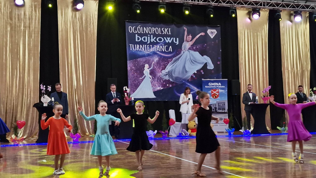 Ogólnopolski Bajkowy Turniej Tańca w Komarówce P.